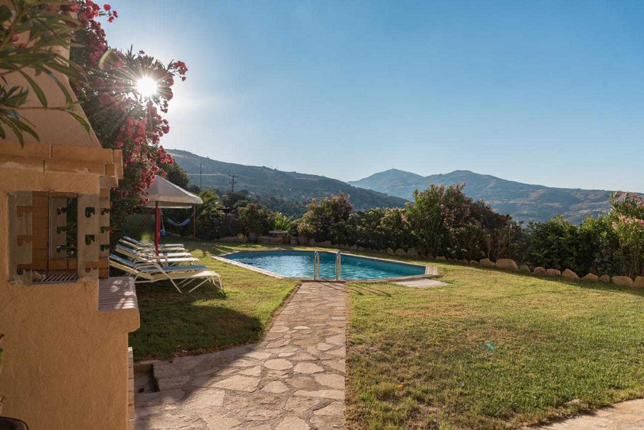 Triopetra Luxury Villas Panagia 外观 照片
