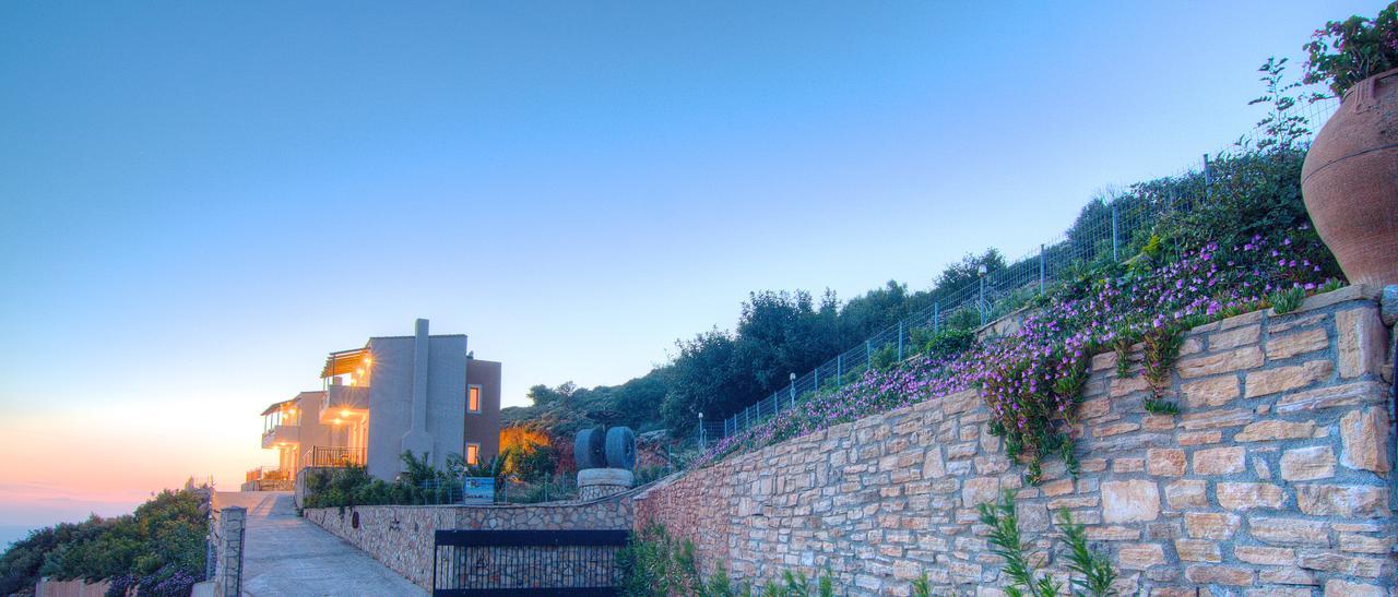 Triopetra Luxury Villas Panagia 外观 照片