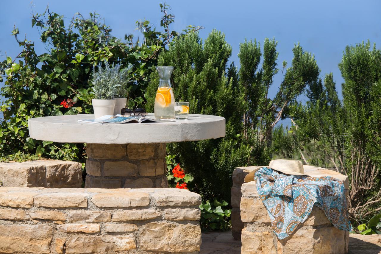Triopetra Luxury Villas Panagia 外观 照片